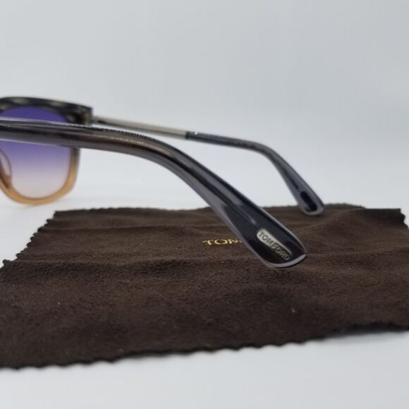 Authentic Tom Ford Gradient Smoke Sunglasses - Picture 8 of 8